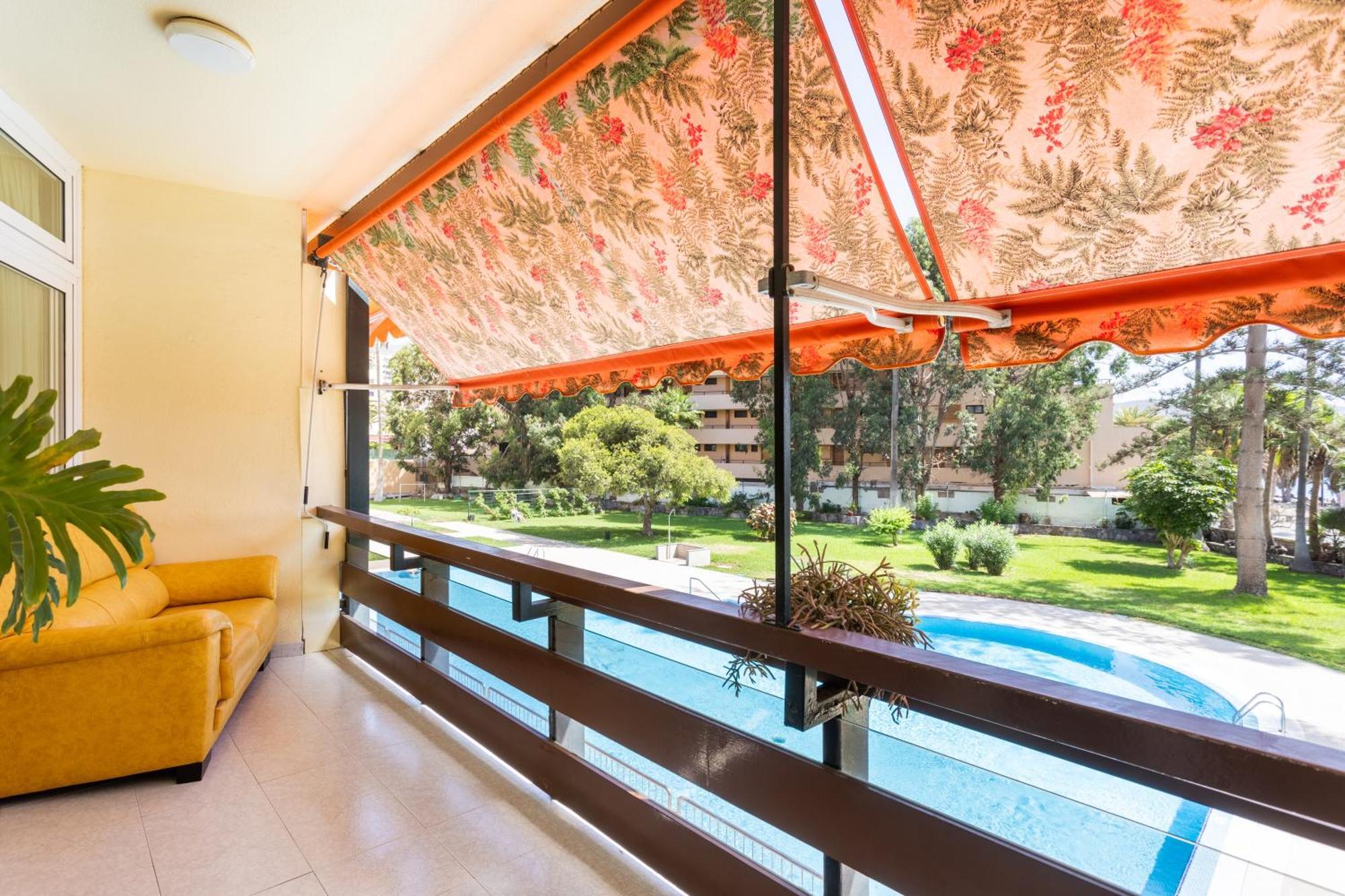 Classbnb - Seafront Apartment At Las Vistas Beach Arona  Eksteriør billede