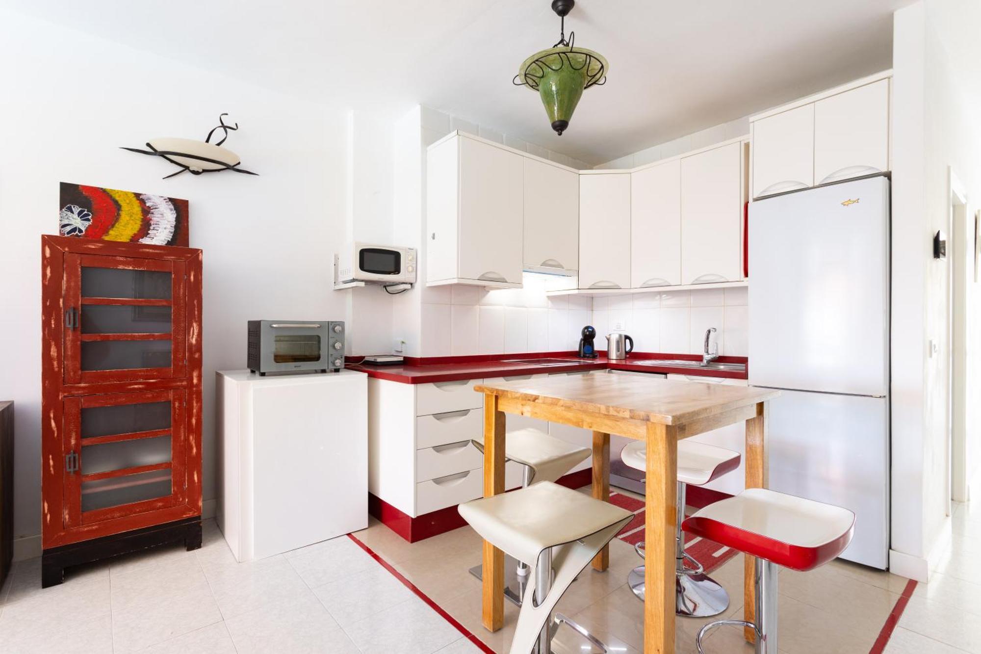 Classbnb - Seafront Apartment At Las Vistas Beach Arona  Eksteriør billede