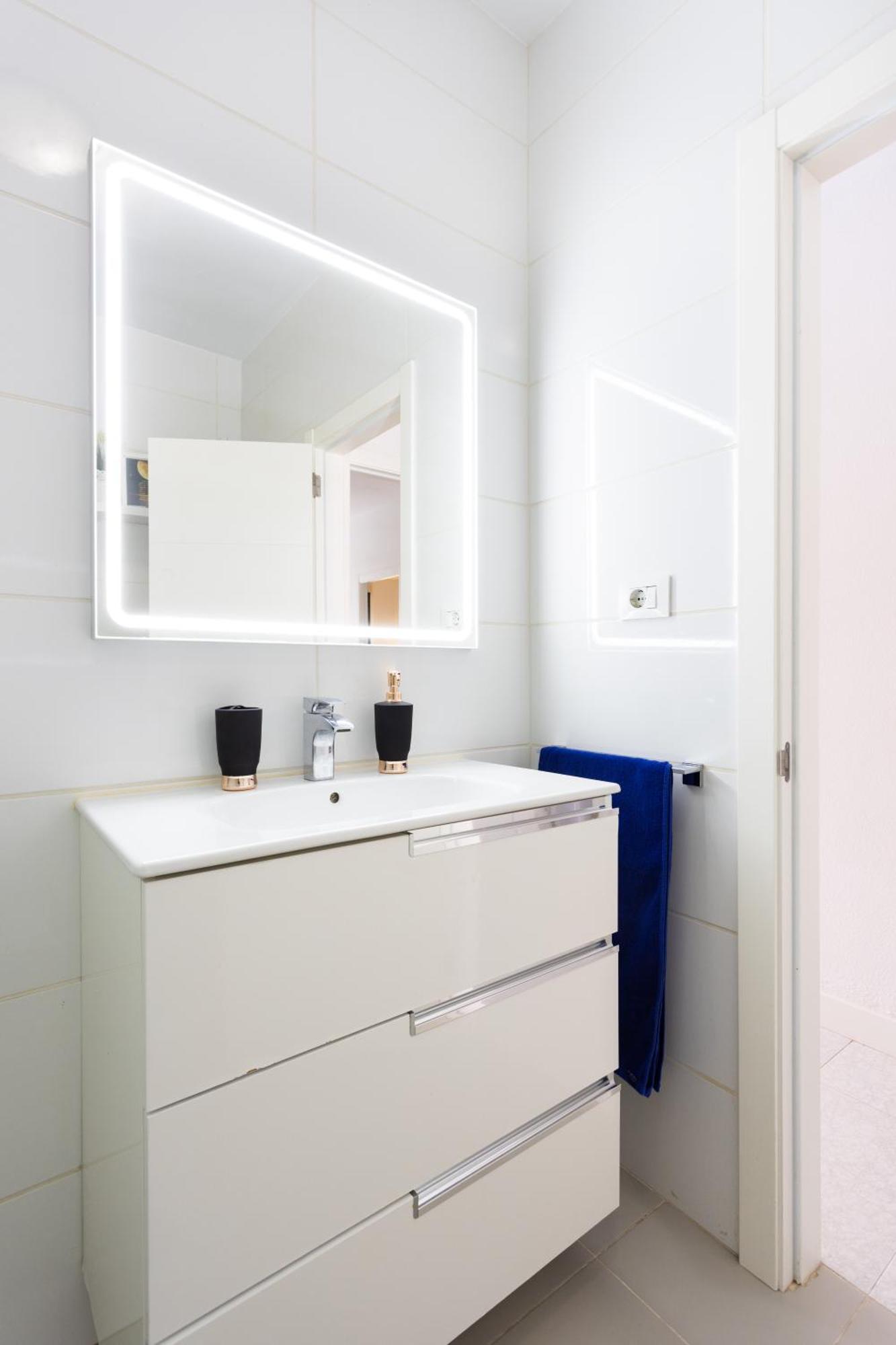 Classbnb - Seafront Apartment At Las Vistas Beach Arona  Eksteriør billede