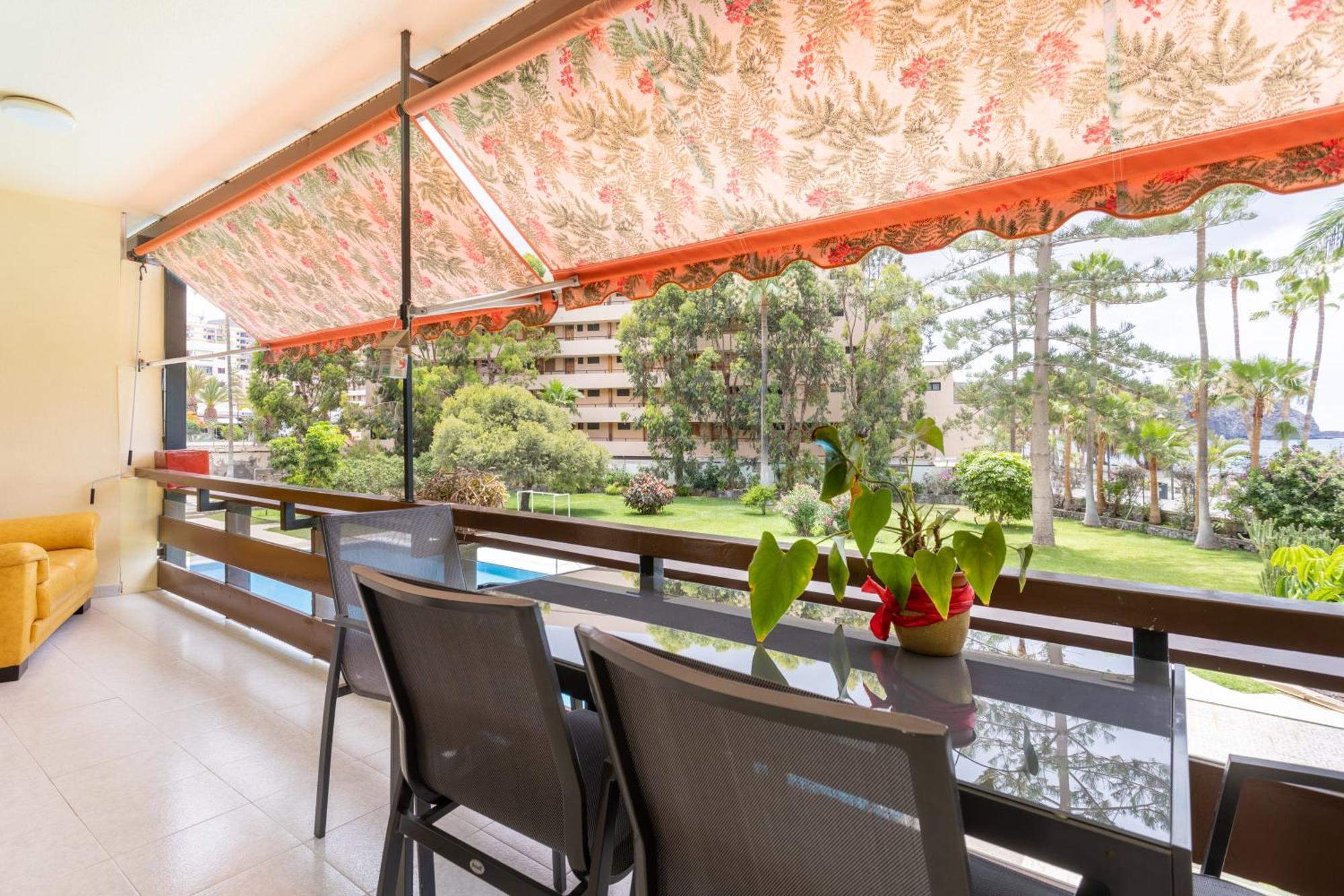 Classbnb - Seafront Apartment At Las Vistas Beach Arona  Eksteriør billede